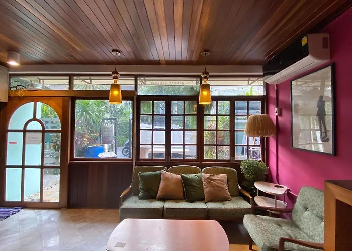T-House Bkk 2Floors Near Bts With Swimming Pool And Free Wifi
