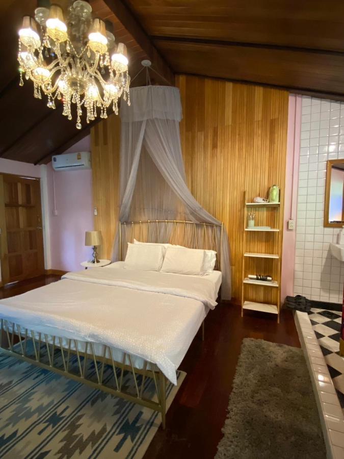 Rumah tetamu T-house Bkk 2floors Near Bts With Swimming Pool And Free Wifi