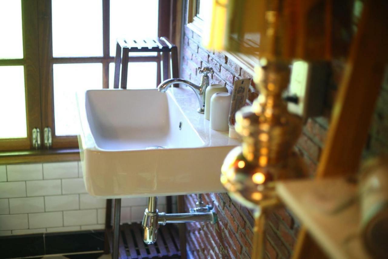 T-house Bkk 2floors Near Bts With Swimming Pool And Free Wifi Rumah tetamu Bangkok