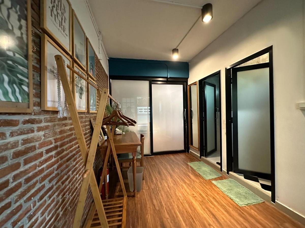 T-house Bkk 2floors Near Bts With Swimming Pool And Free Wifi 曼谷