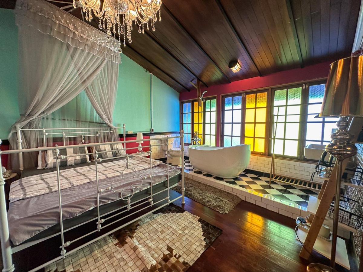 T-house Bkk 2floors Near Bts With Swimming Pool And Free Wifi * 曼谷